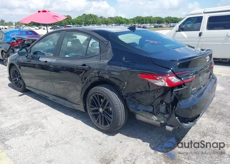 2025 Toyota Camry Xse/Xle/Le/Se z USA, uszkodzony, nr VIN 4T1DAACK0SU024677